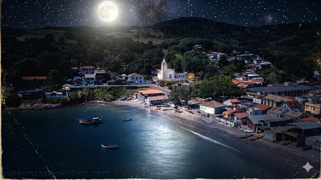 Baía de Garopaba à noite vista de drone